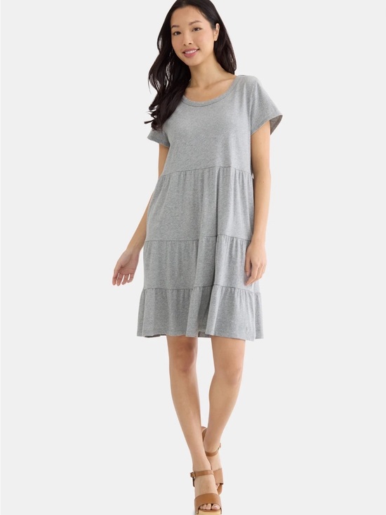 Time and Tru Dresses & Skirts - Time and Tru Heather Gray Tiered Short Sleeve Knit Dress